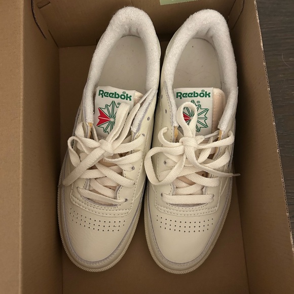 NIB Reebok 
Club C 85 Vintage Shoes - Picture 9 of 10